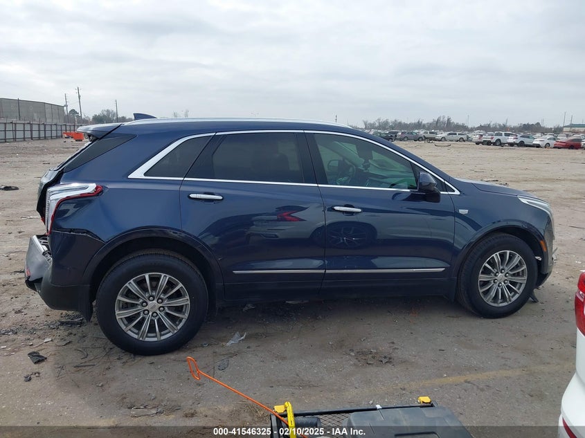 VIN 1GYKNCRS3JZ142575 2018 CADILLAC XT5 LUXURY