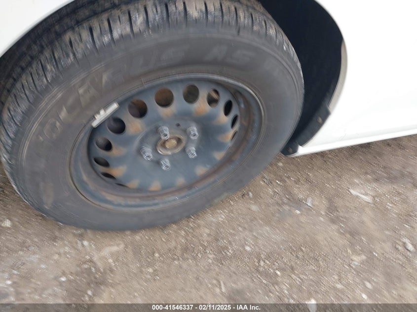 2015 VOLKSWAGEN GOLF LAUNCH EDITION 2-DOOR - 3VW817AUXFM024318