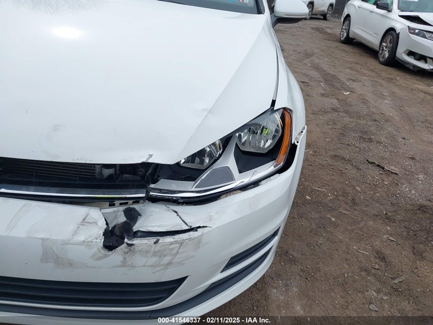 2015 VOLKSWAGEN GOLF LAUNCH EDITION 2-DOOR - 3VW817AUXFM024318