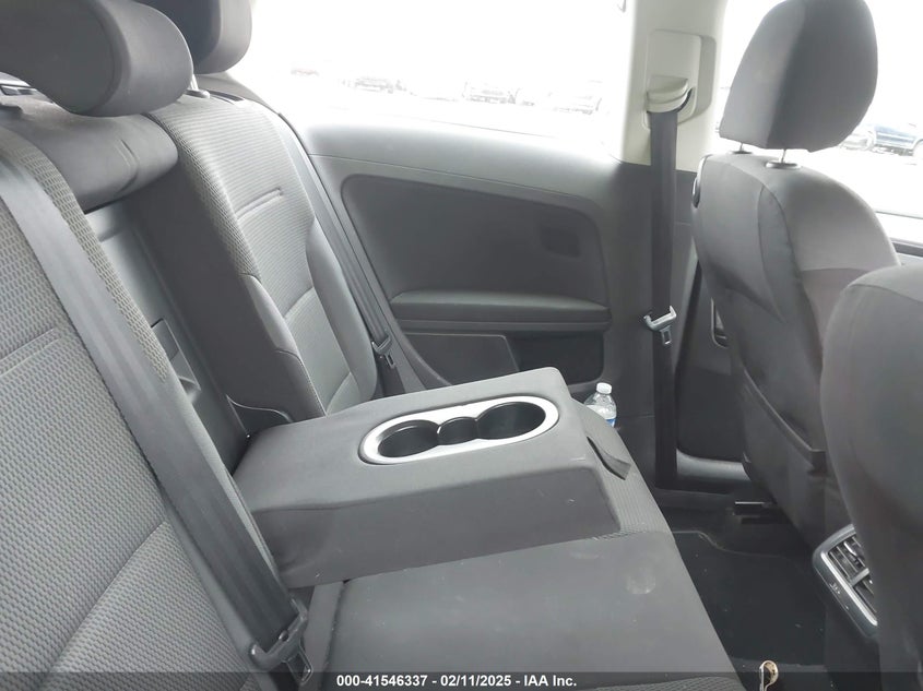 2015 VOLKSWAGEN GOLF LAUNCH EDITION 2-DOOR - 3VW817AUXFM024318