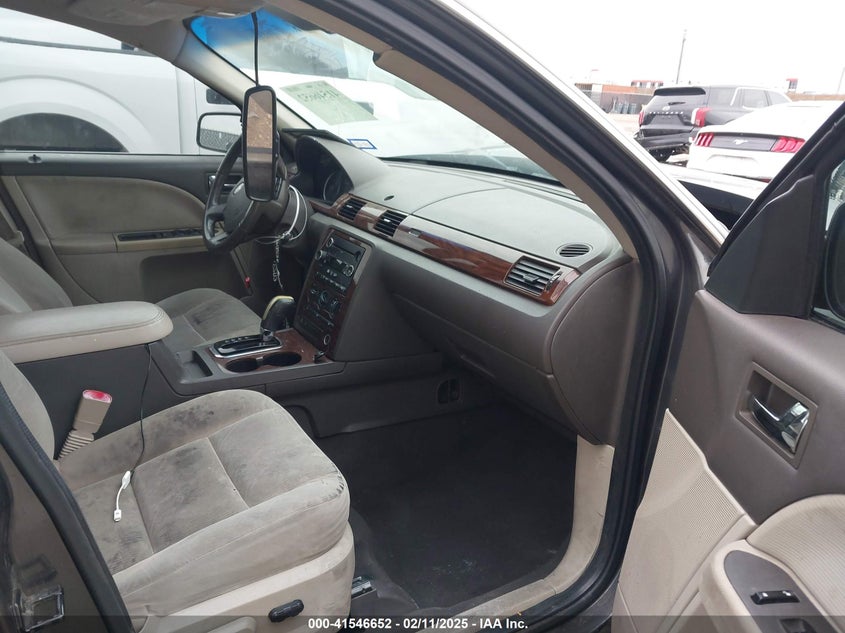 2008 FORD TAURUS VIN: 1FAHP24W28G108122