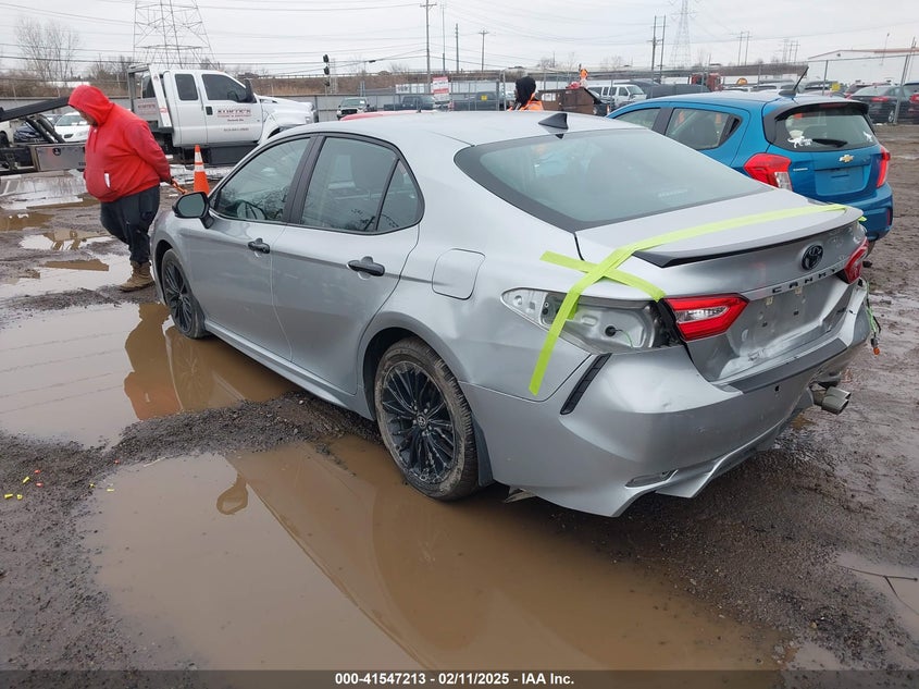 2020 TOYOTA CAMRY VIN: 4T1G11AK1LU386275