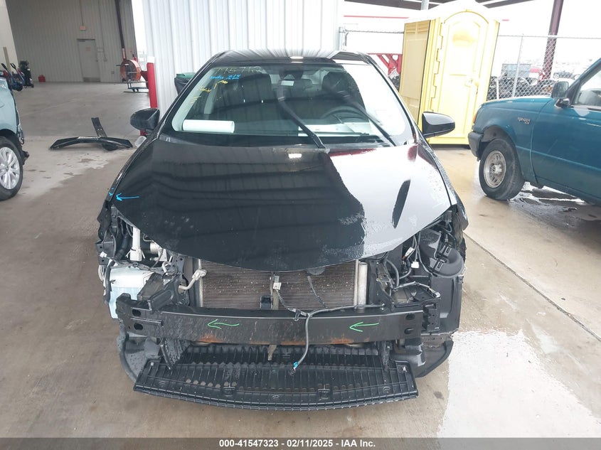 2018 TOYOTA COROLLA VIN: 5YFBURHEXJP771428