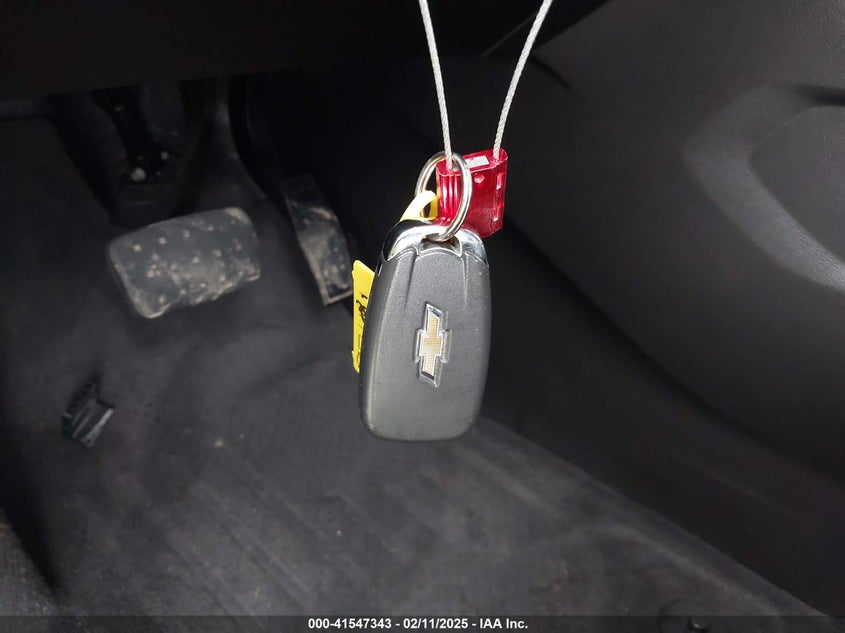 2020 CHEVROLET TRAVERSE VIN: 1GNEVKKW2LJ259101
