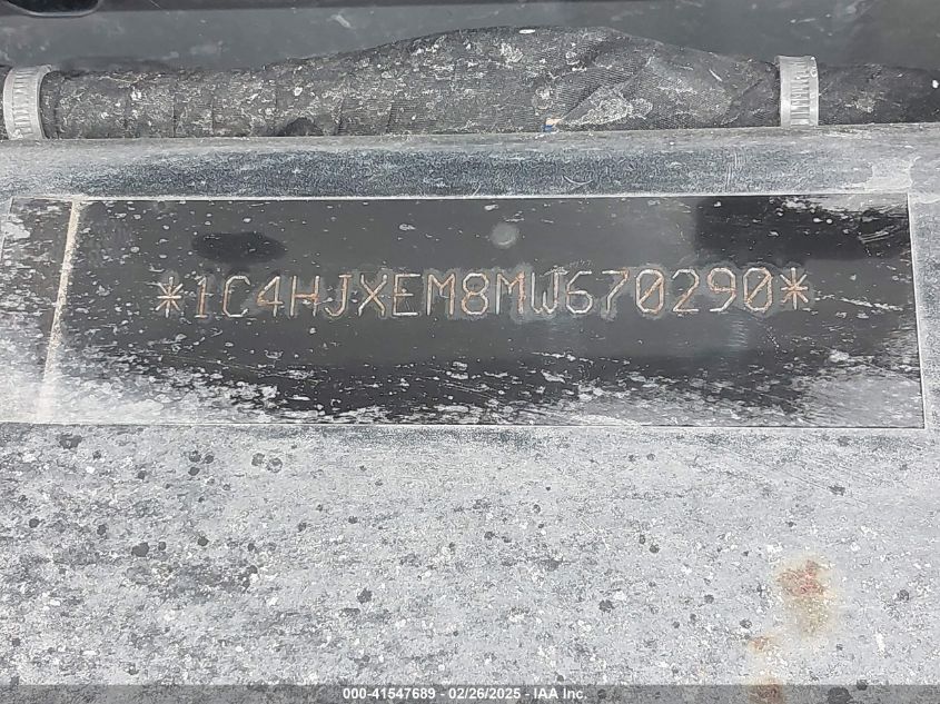 2021 Jeep Wrangler Unlimited Sahara Altitude 4X4 VIN: 1C4HJXEM8MW670290 Lot: 41547689