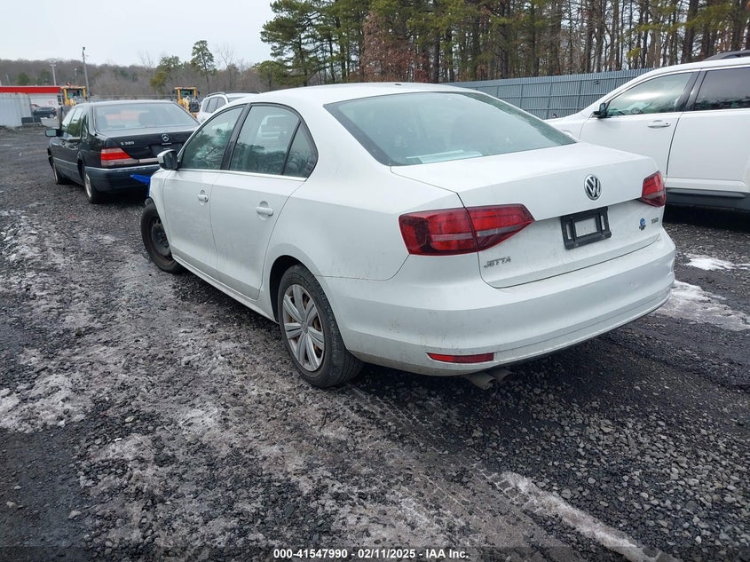 2017 VOLKSWAGEN JETTA VIN: 3VW2B7AJ8HM224240