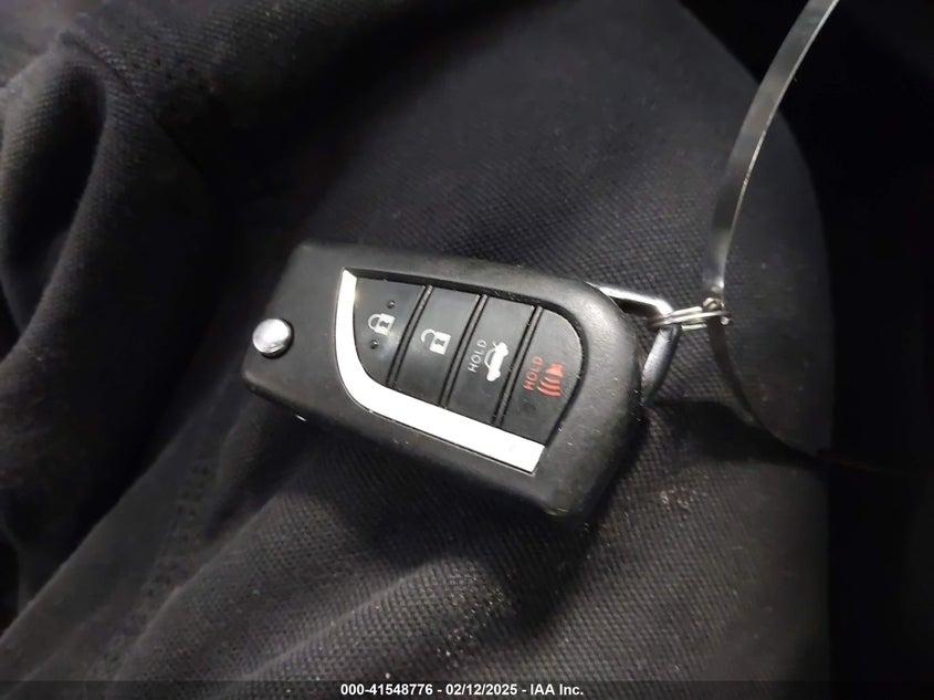 2021 TOYOTA COROLLA LE - JTDEPMAE8MJ172313