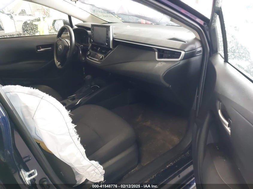 2021 TOYOTA COROLLA LE - JTDEPMAE8MJ172313