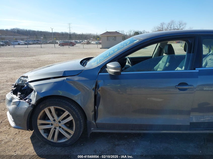 2015 VOLKSWAGEN JETTA VIN: 3VWLA7AJ0FM266373