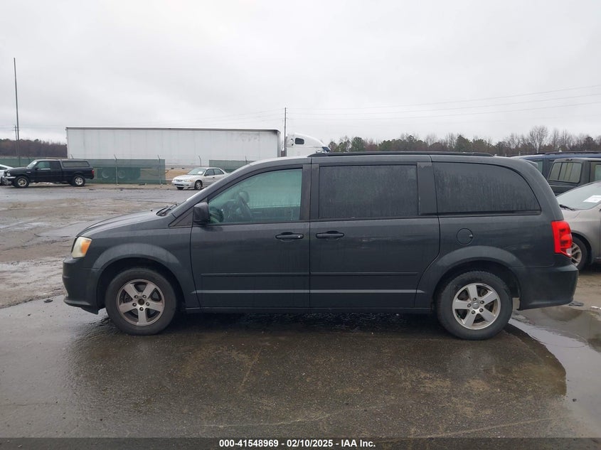 2012 Dodge Grand Caravan Sxt VIN: 2C4RDGCG2CR323828 Lot: 41548969