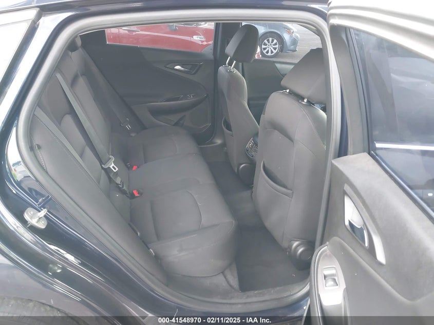 2018 CHEVROLET MALIBU VIN: 1G1ZD5ST4JF190277