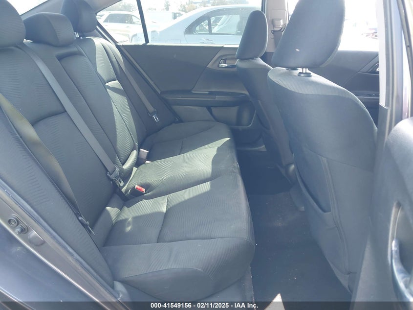 2017 HONDA ACCORD VIN: 1HGCR2F34HA035034