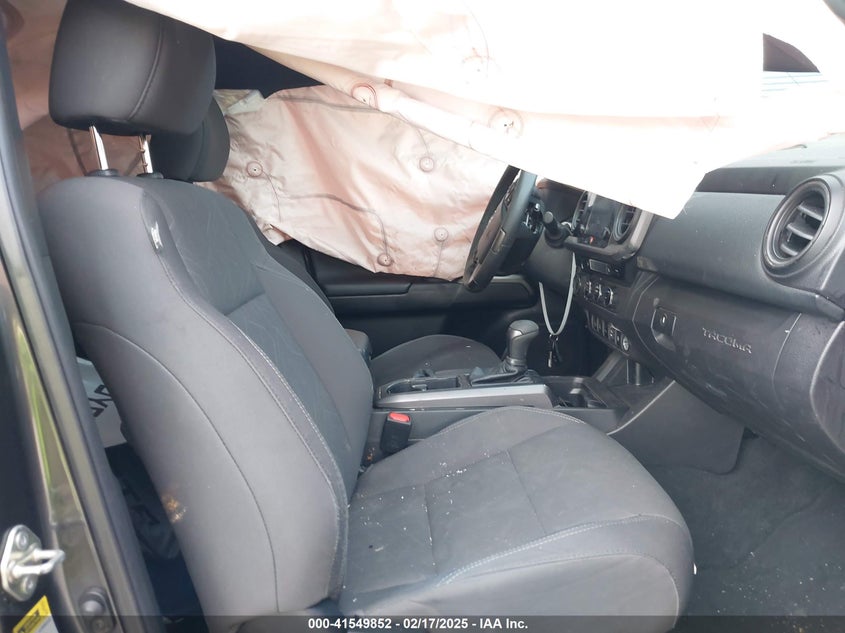 2017 TOYOTA TACOMA DBL CAB/SR/TRDSPT/OR/PRO - 3TMCZ5ANXHM065327