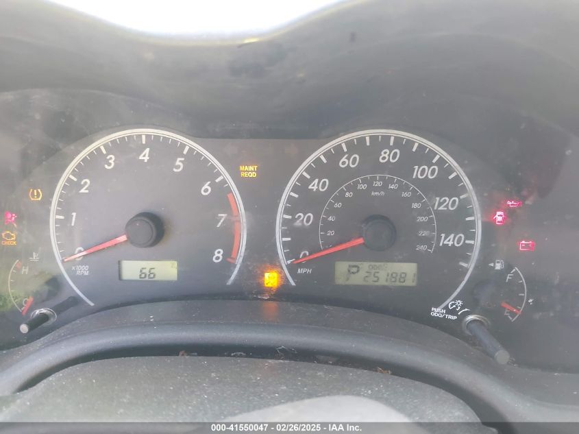 2011 Toyota Corolla Le VIN: 2T1BU4EE7BC560261 Lot: 41550047