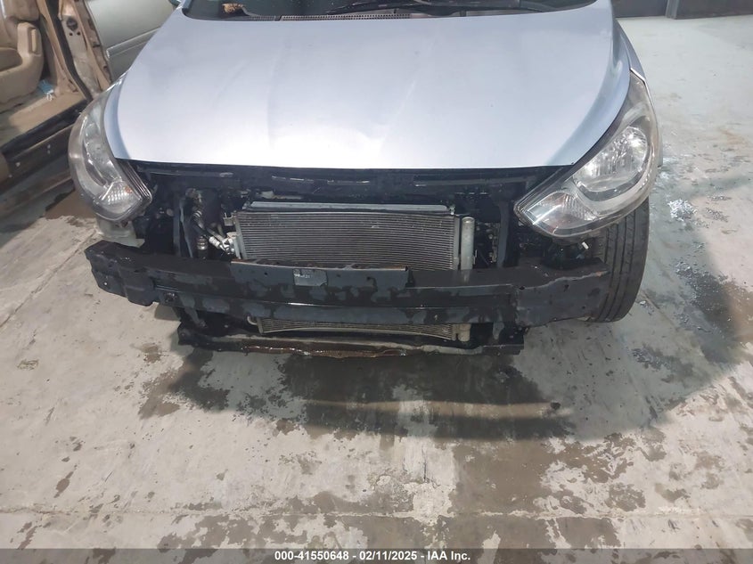 2013 HYUNDAI ACCENT GLS - KMHCT4AE4DU432168