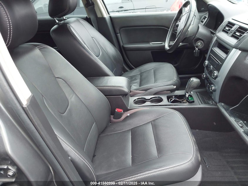 2011 FORD FUSION VIN: 3FAHP0JA1BR170463
