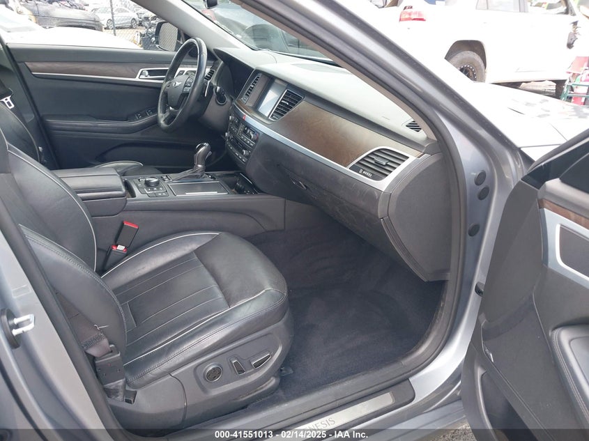 2016 HYUNDAI GENESIS VIN: KMHGN4JE3GU132363