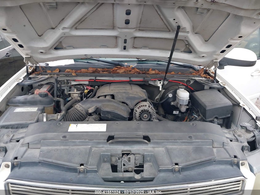 2008 Chevrolet Tahoe Lt VIN: 1GNFC13028R140858 Lot: 41551024