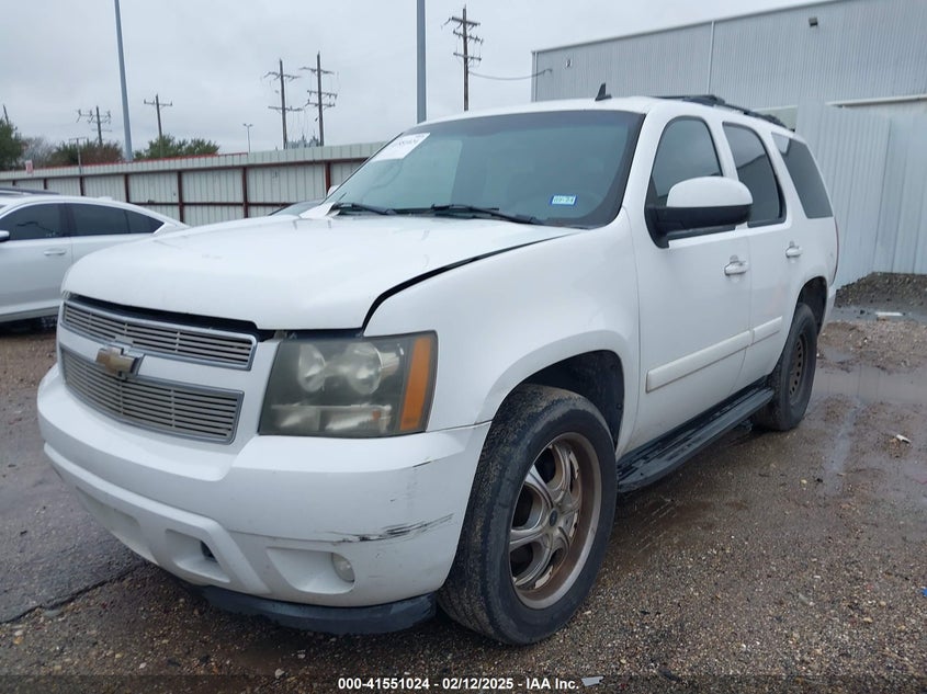 2008 Chevrolet Tahoe Lt VIN: 1GNFC13028R140858 Lot: 41551024