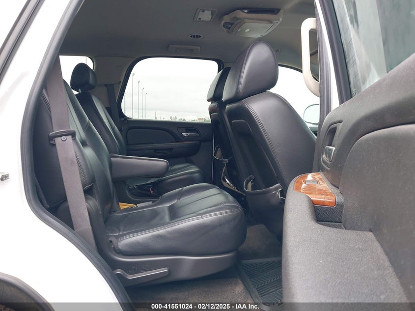 2008 Chevrolet Tahoe Lt VIN: 1GNFC13028R140858 Lot: 41551024