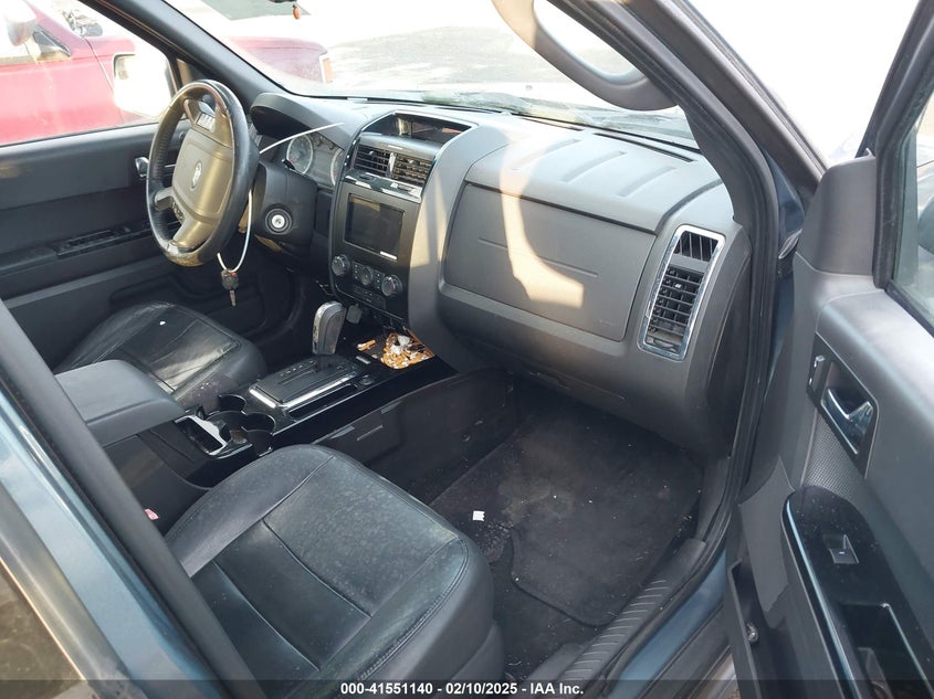 2011 FORD ESCAPE VIN: 1FMCU9EG4BKC24077