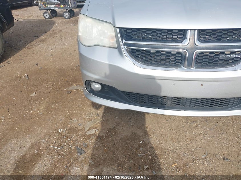 2011 DODGE GRAND CARAVAN VIN: 2D4RN5DG5BR790727