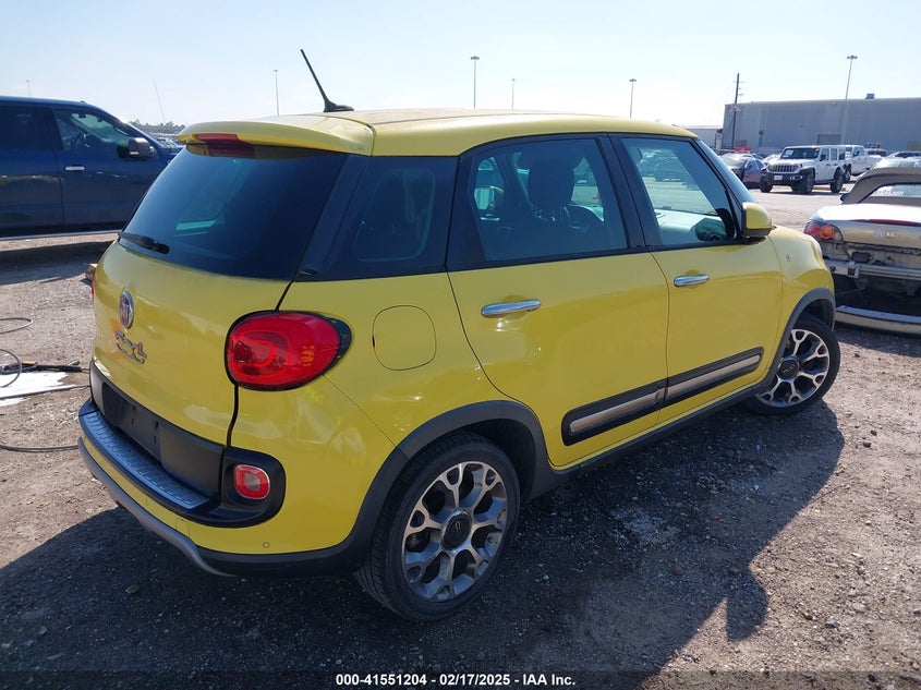 2014 FIAT 500L TREKKING - ZFBCFADH3EZ013347