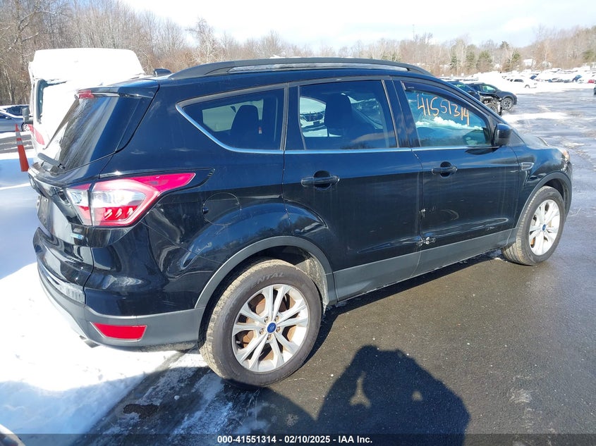 2018 FORD ESCAPE VIN: 1FMCU9GDXJUB92211