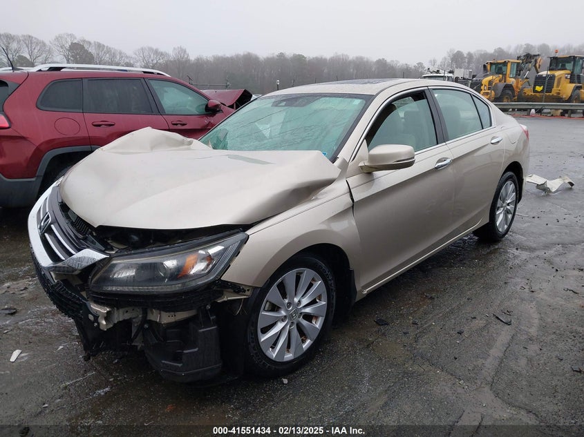 2015 HONDA ACCORD VIN: 1HGCR2F81FA139201