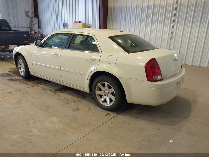 2007 CHRYSLER 300 VIN: 2C3LA43R47H861347