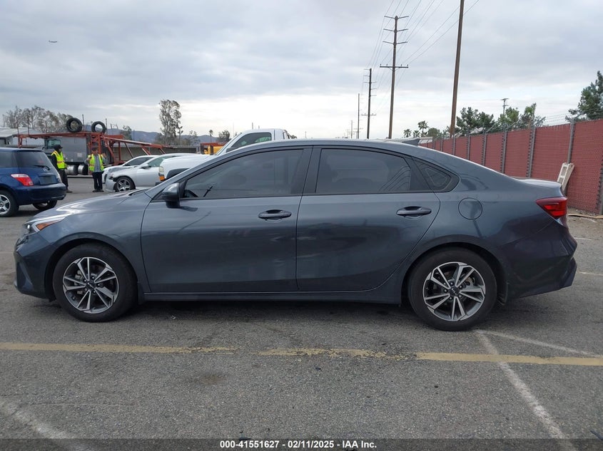 2023 KIA FORTE LXS - 3KPF24AD4PE629775