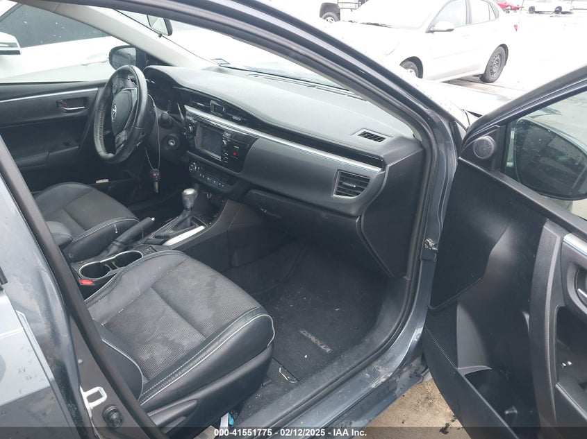 2016 TOYOTA COROLLA VIN: 5YFBURHE1GP432923