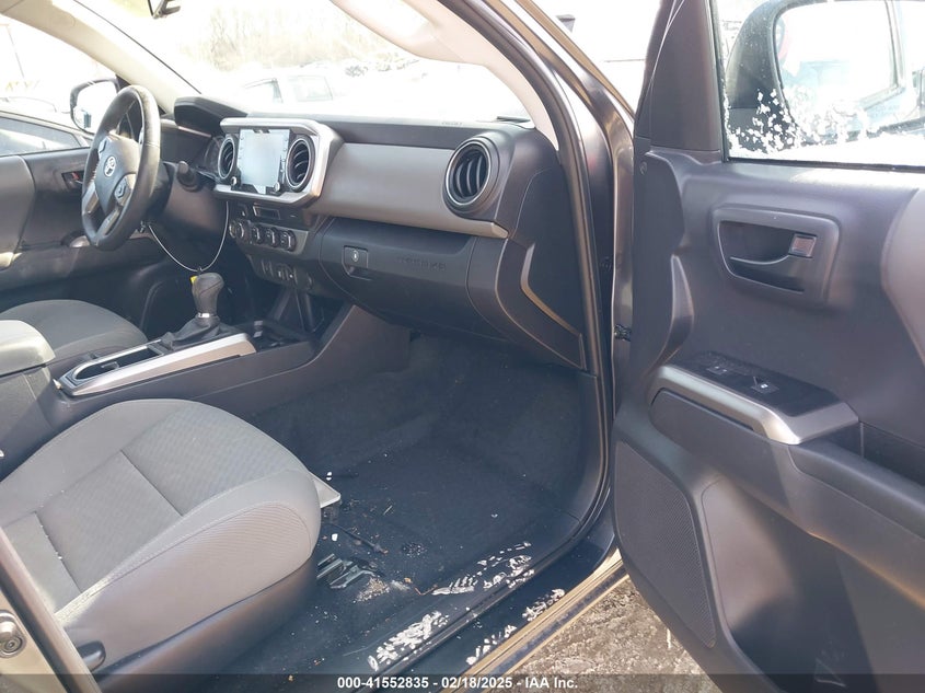 VIN 3TMCZ5AN3PM636445 2023 TOYOTA TACOMA SR5 V6