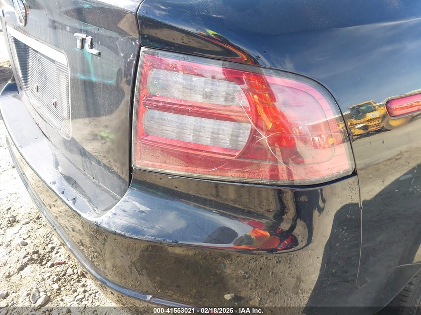 2008 ACURA TL VIN: 19UUA66208A018001