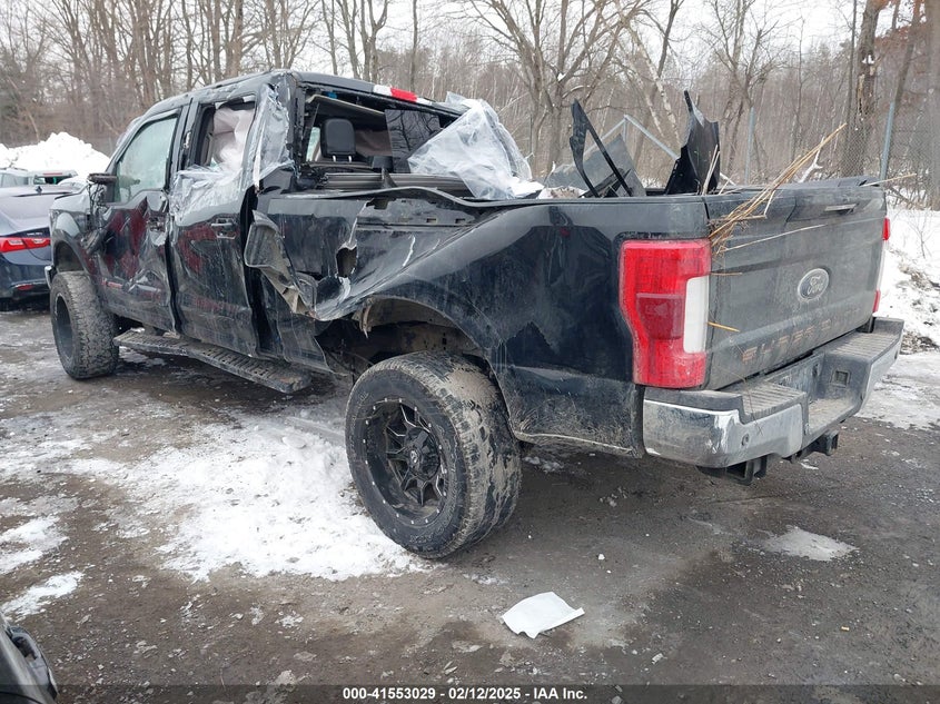 2017 FORD F-250 LARIAT - 1FT7W2BT1HEF02577