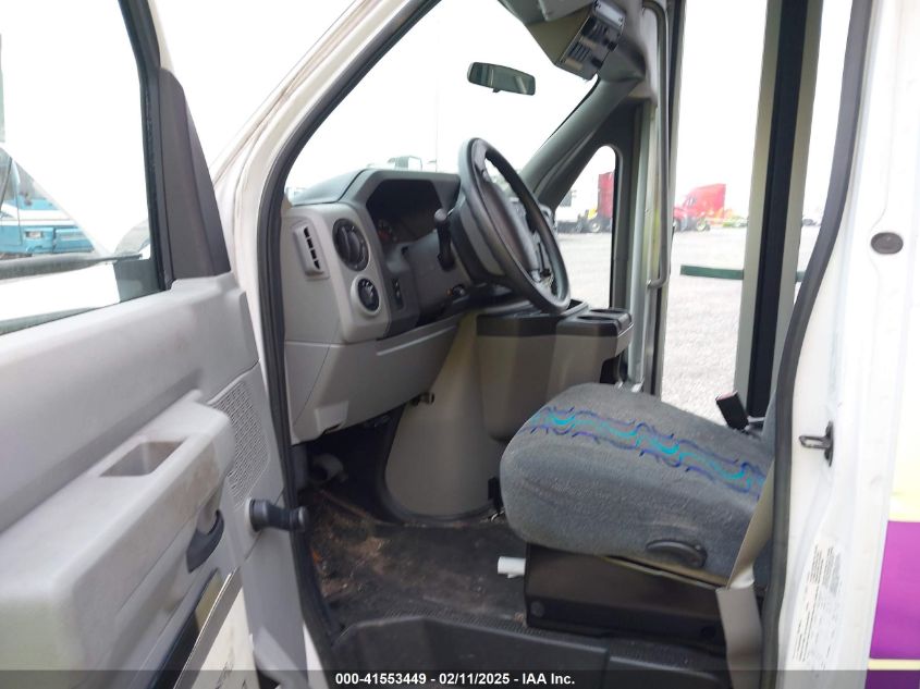 2015 Ford E-450 Cutaway VIN: 1FDFE4FS5FDA08698 Lot: 41553449