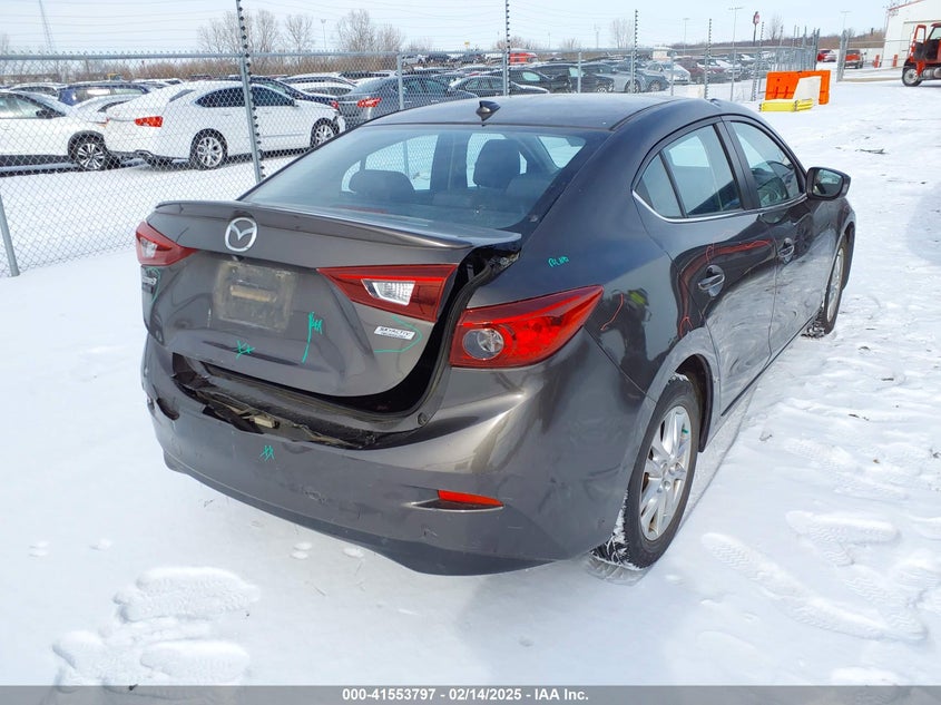 2014 MAZDA MAZDA3 VIN: JM1BM1W72E1112887