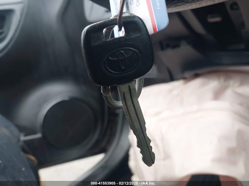 2015 TOYOTA YARIS VIN: VNKKTUD33FA035380