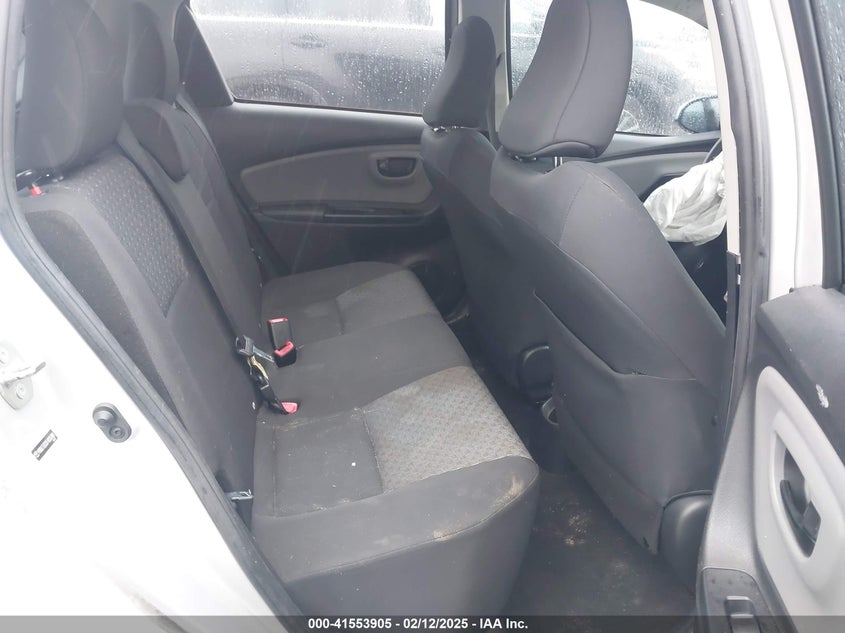 2015 TOYOTA YARIS VIN: VNKKTUD33FA035380