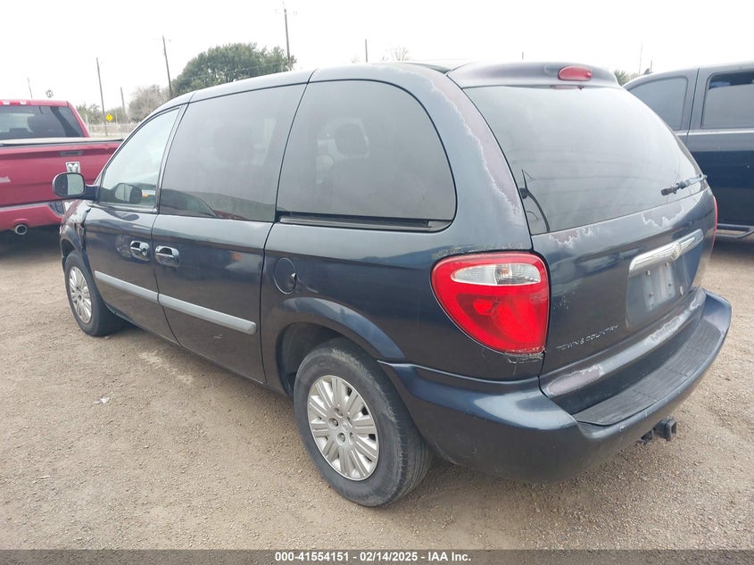 2007 CHRYSLER TOWN & COUNTRY VIN: 1A4GJ45R87B223714