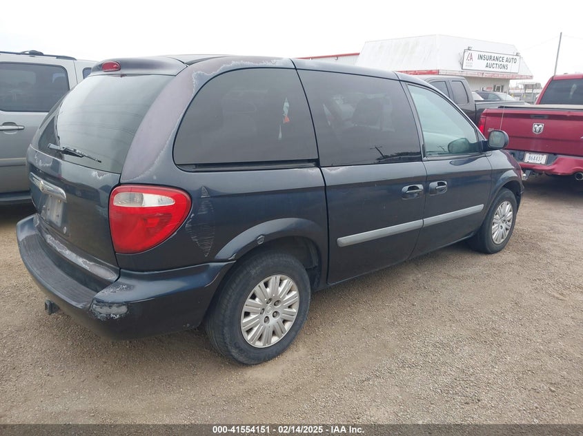 2007 CHRYSLER TOWN & COUNTRY VIN: 1A4GJ45R87B223714