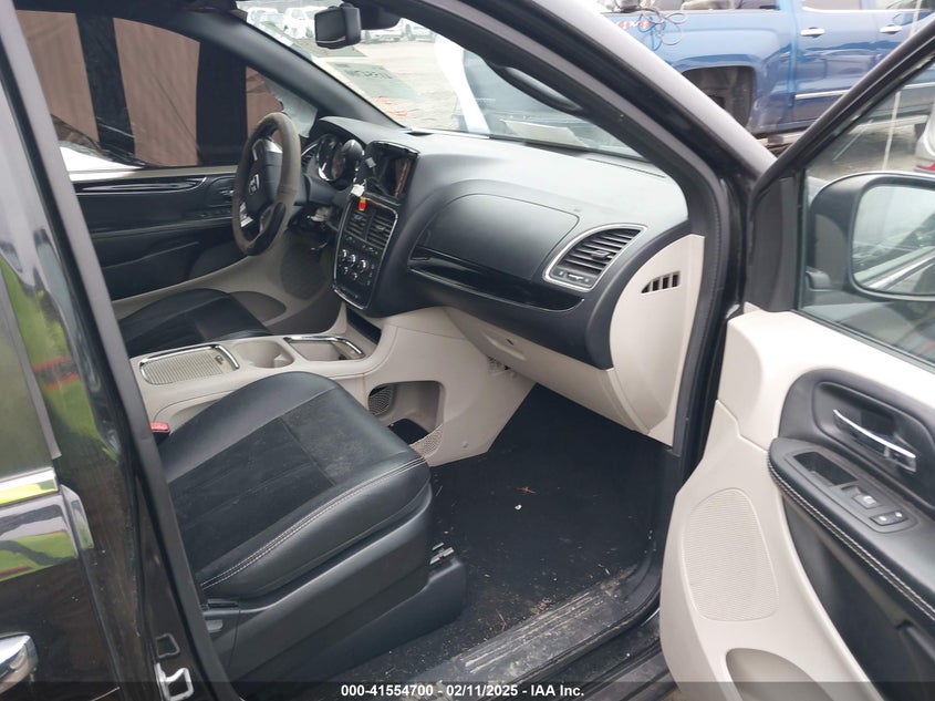 2018 DODGE GRAND CARAVAN SXT - 2C4RDGCG4JR327151