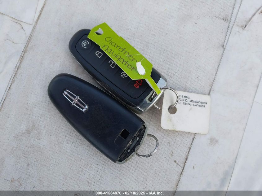 2016 Lincoln Navigator Select VIN: 5LMJJ2JT4GEL00880 Lot: 41554870