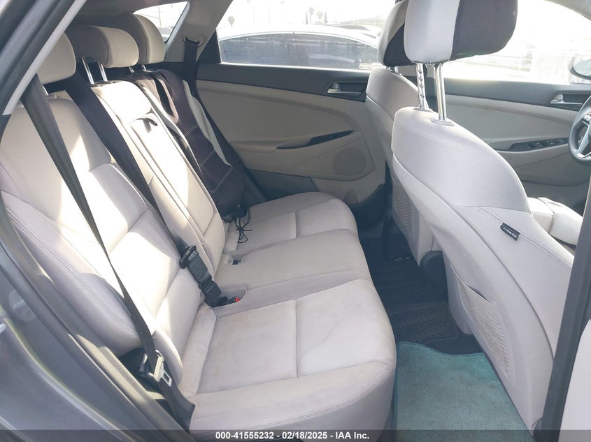 2016 HYUNDAI TUCSON SE - KM8J33A49GU141629