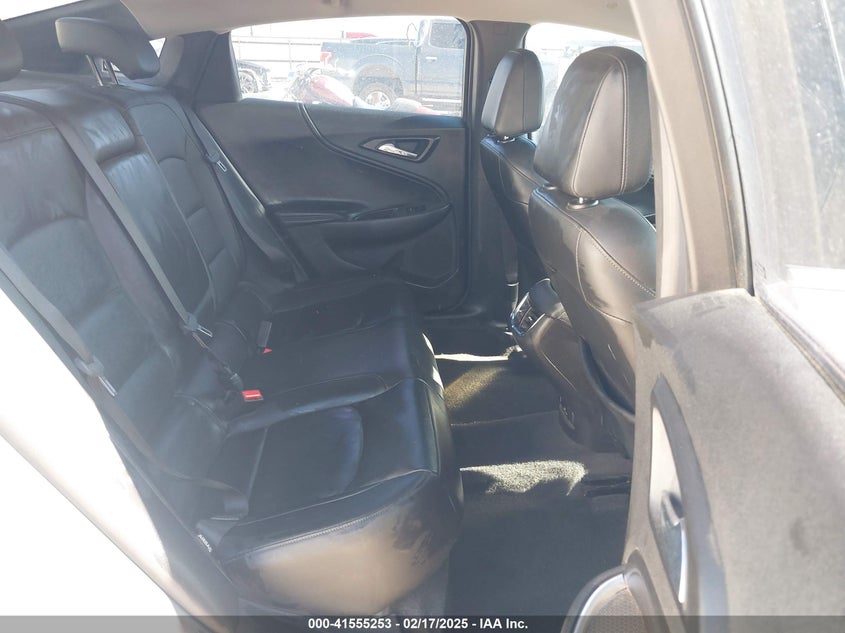 2016 CHEVROLET MALIBU VIN: 1G1ZE5ST3GF194990