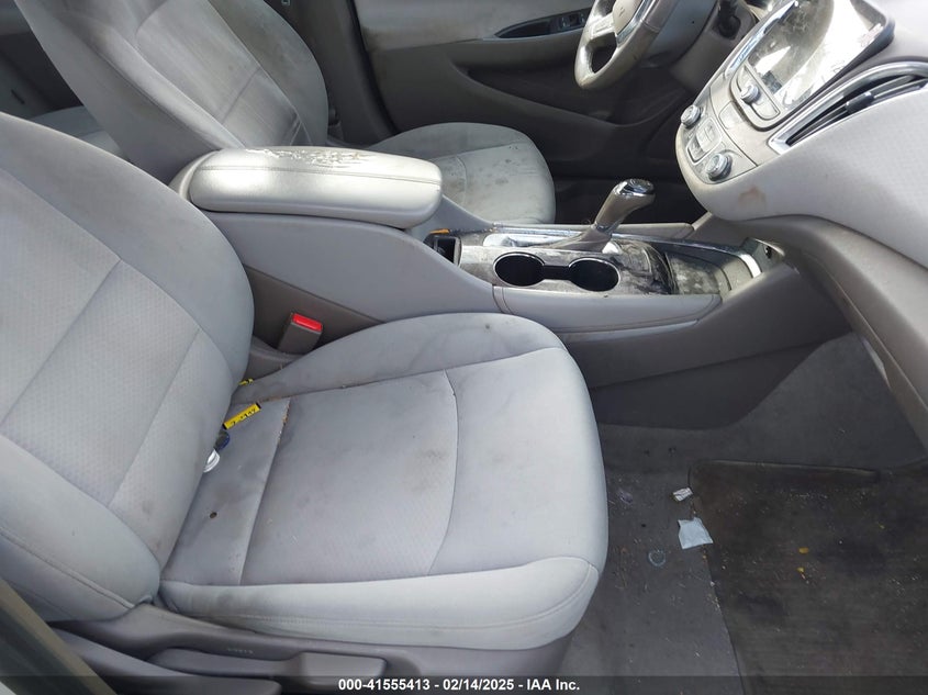2018 CHEVROLET MALIBU VIN: 1G1ZD5ST4JF136445