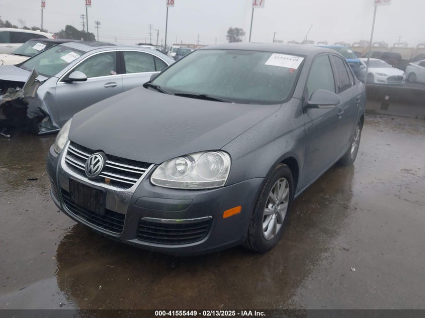 2010 VOLKSWAGEN JETTA VIN: 3VWRZ7AJ7AM163267