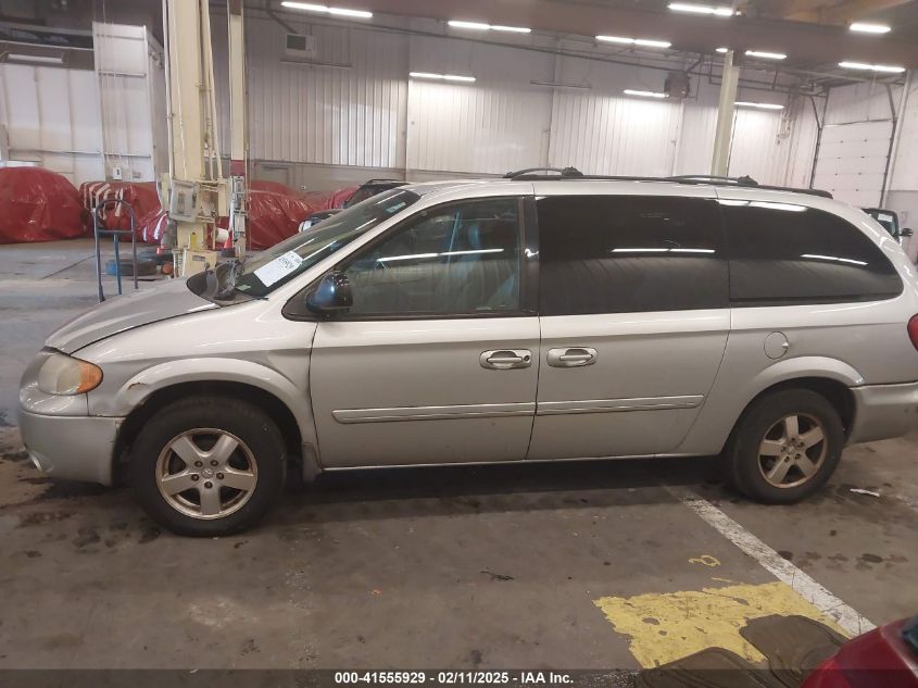 2005 Dodge Grand Caravan Sxt VIN: 2D8GP44L85R212813 Lot: 41555929