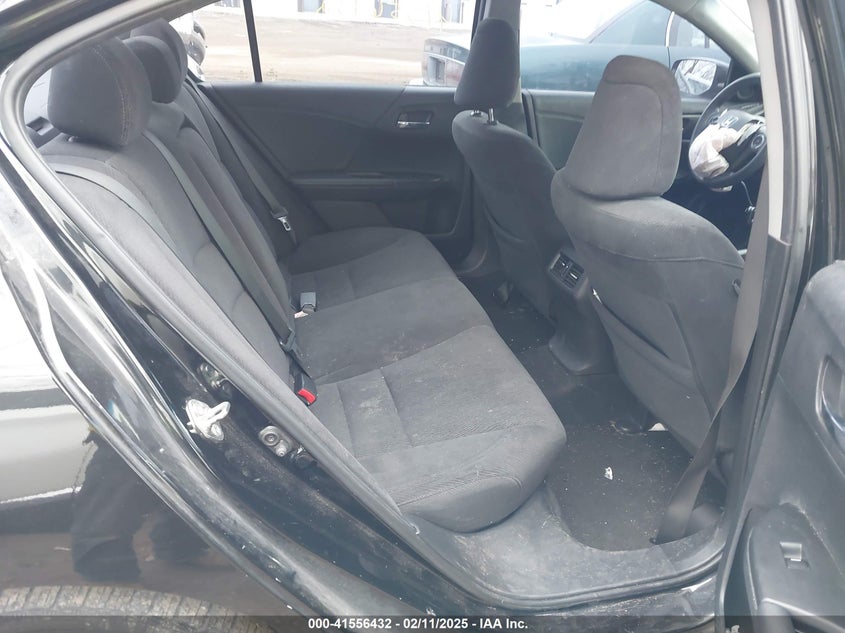 2015 HONDA ACCORD VIN: 1HGCR2F79FA264096