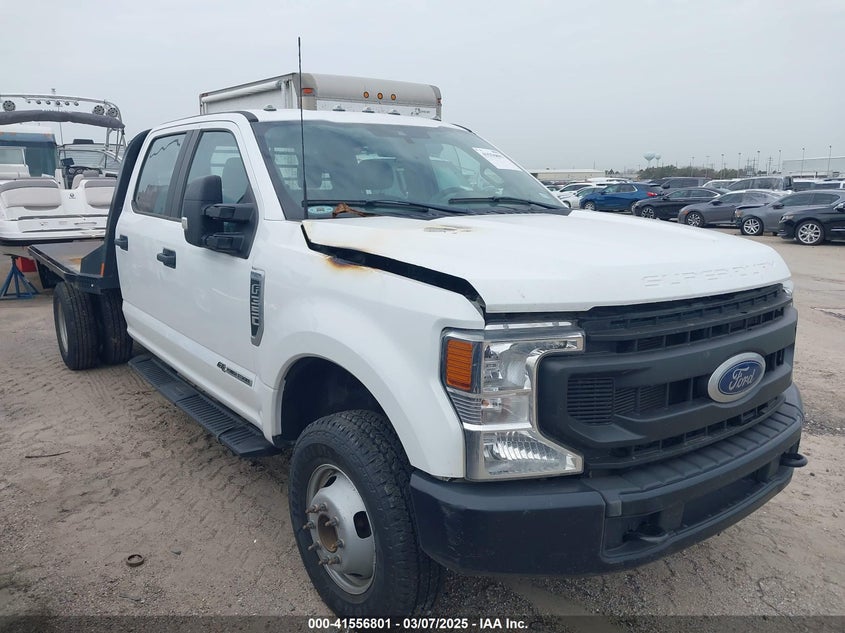2022 FORD F-350 CHASSIS auction photo 1